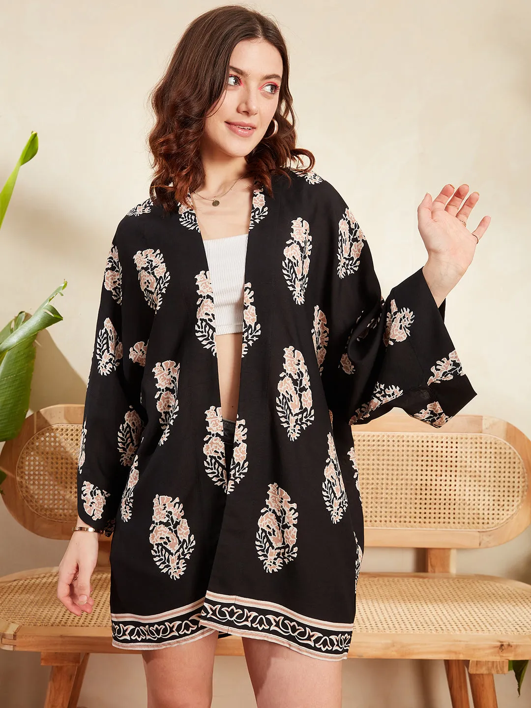 Berrylush Women Black & Beige Ethnic Printed Open-Front Three-Quarter Sleeve Straight Hem Longline Shrug