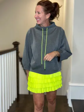 Catch & Club Tiered Skort in Neon Yellow