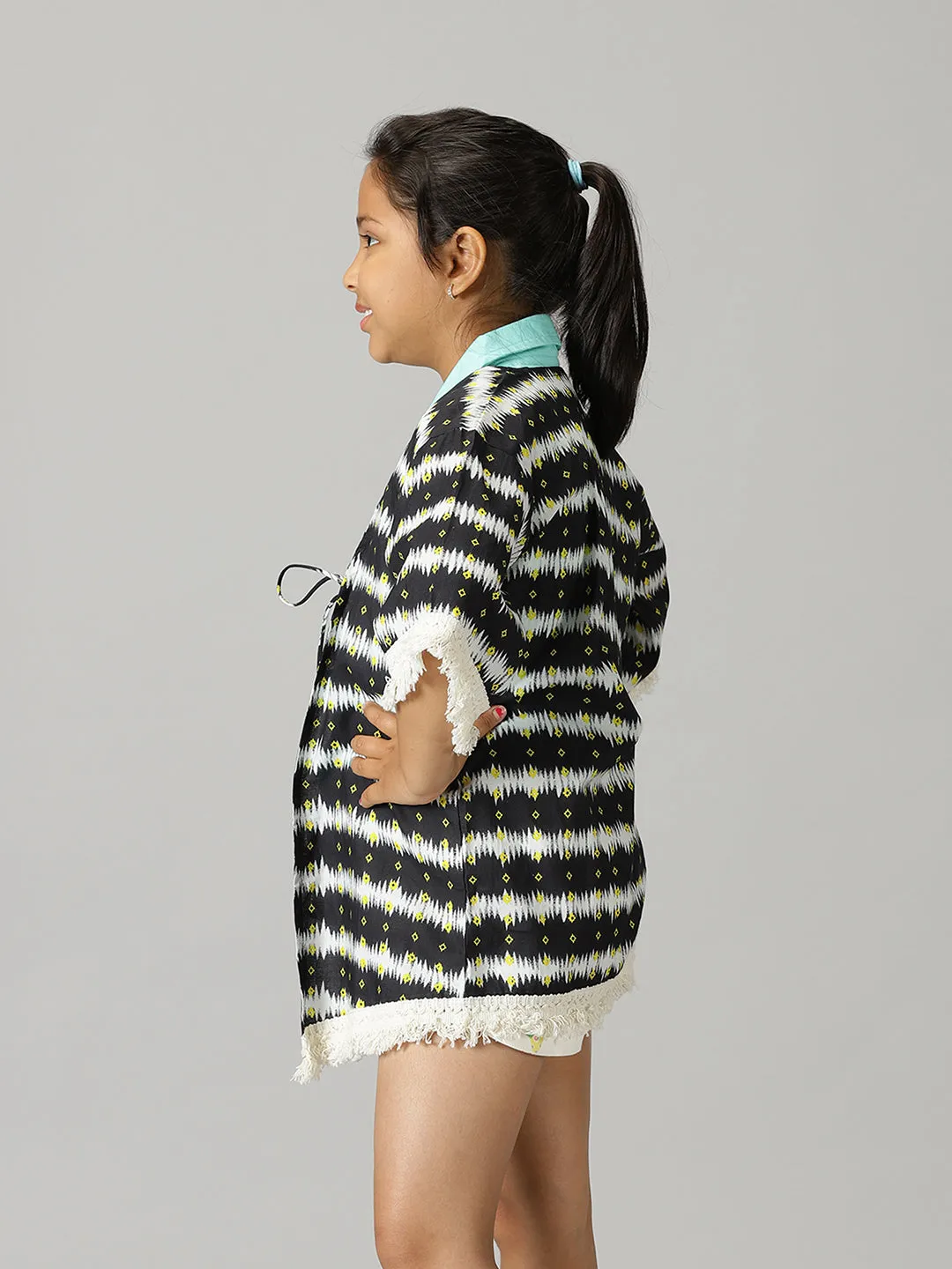 Girls Kaftan Lace Shrug